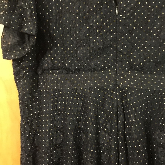 Motherhood navy NWOT w/ flutter cap sleeves - Picture 8 of 8